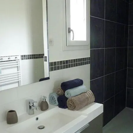 Nyaraló Townhouse Near Bay Of Somme And Norman Beaches *