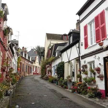 Nyaraló Townhouse Near Bay Of Somme And Norman Beaches *